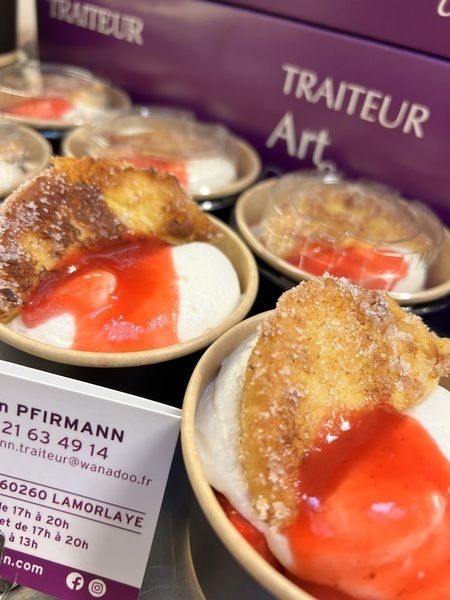 Fraises, Mousse de créme, Brioche Perdue