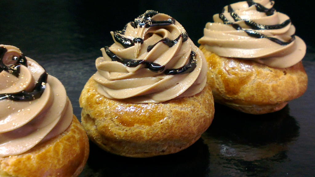 Choux chocolat caramel