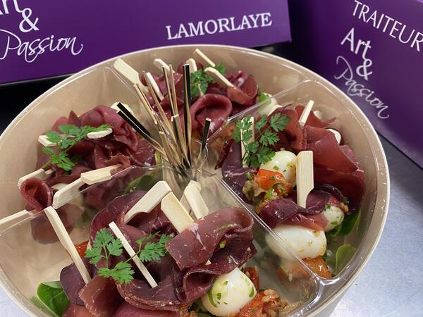 Box Pic Bresaola œuf caille tomates confites