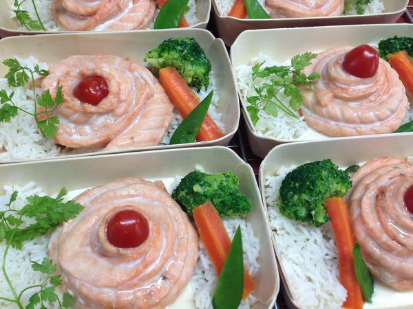 les 10 Roses Saumon Sauce Vierge
